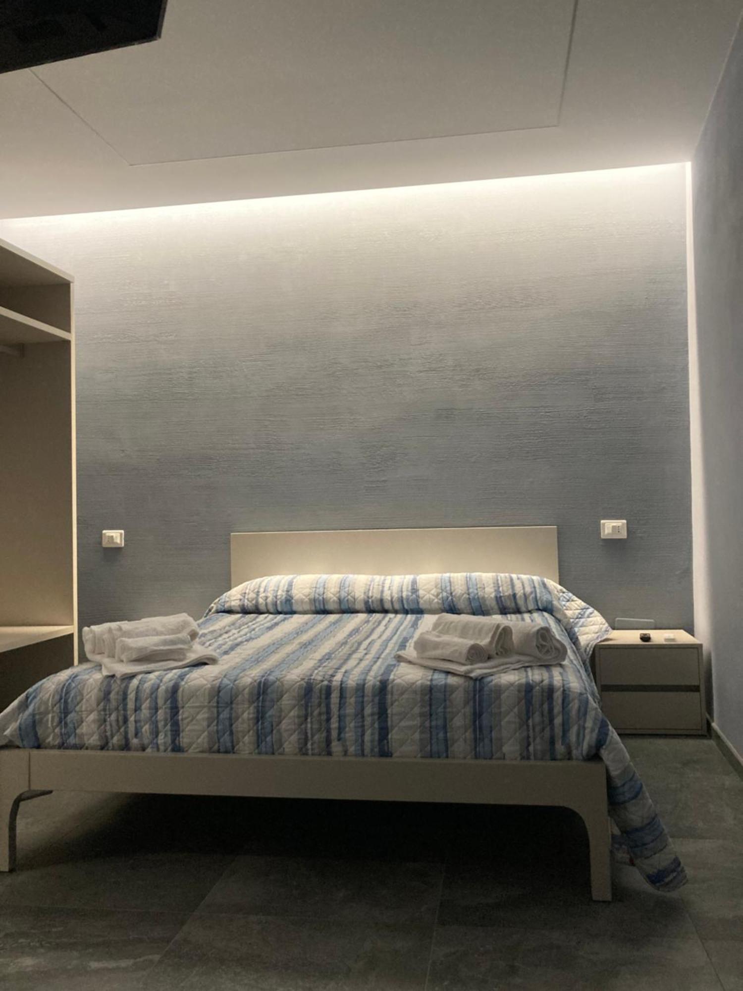 Апартаменти Residenza Ferdinando - 40M Dal Mare Піццо Екстер'єр фото